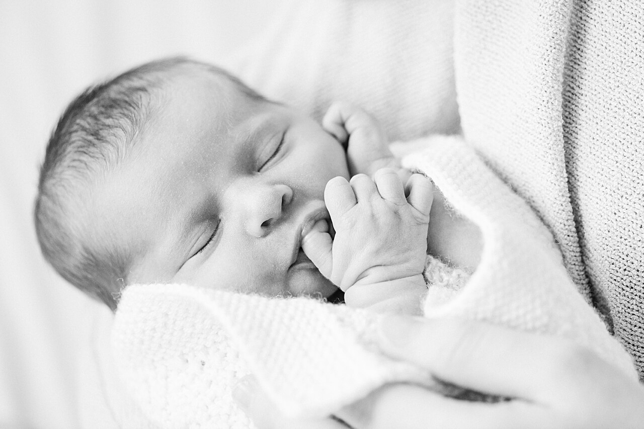 Rebecca Conte Fotografie: Newbornshooting bei Euch zuhause 01