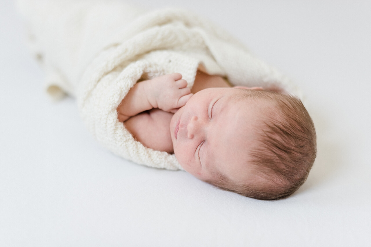 Rebecca Conte Fotografie: Wundervolles Newbornshooting 01